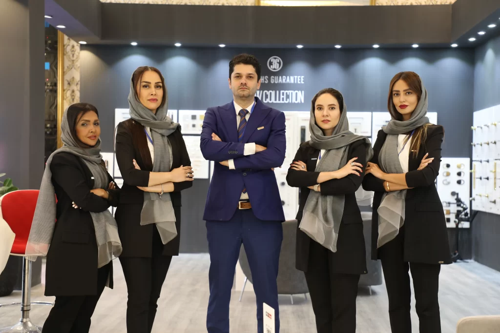 عکس نمایشگاه